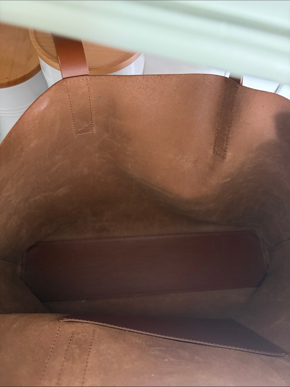 Everlane Leather Tote in Cognac Brown - Picture 3 of 3